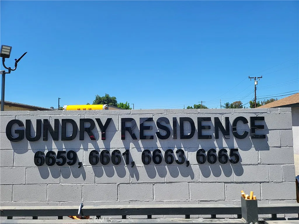 Building Photo - 6663 Gundry Ave #1