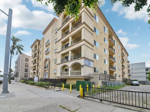 Berendo Terrace Apartment Homes, 689 S Berendo St APT 404, Los Angeles, CA 90005