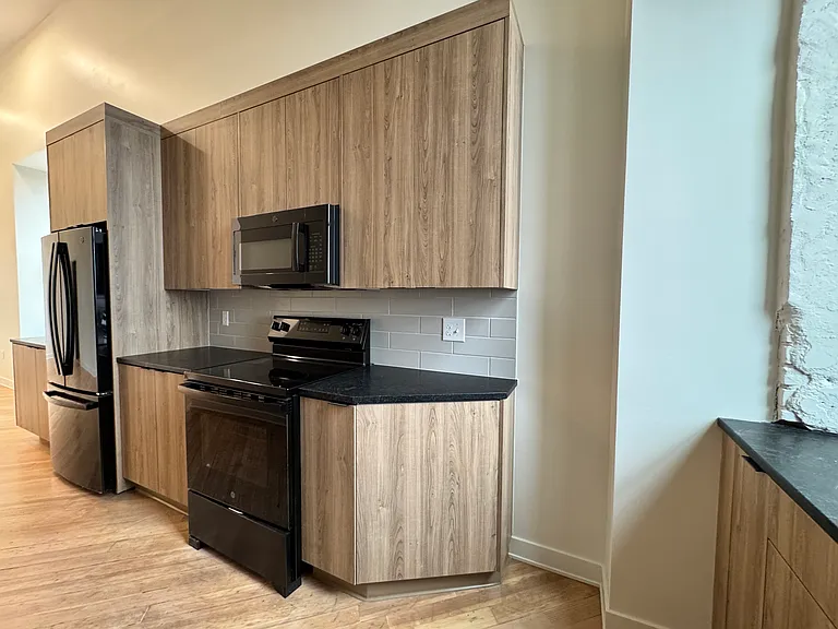 The Marshall Lofts — Photo 44