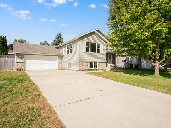 829 4th Ave NE, Byron, MN 55920