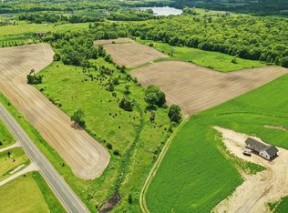 35 Oasis Rd, Lindstrom, MN 55045