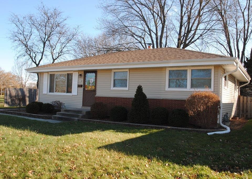 1st image of 7401 W River Bend Dr