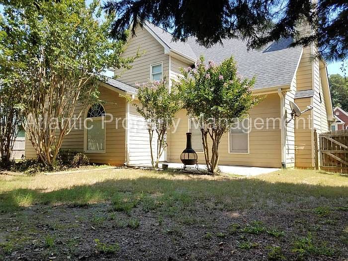 1st image of 4469 Beacon Hill Dr