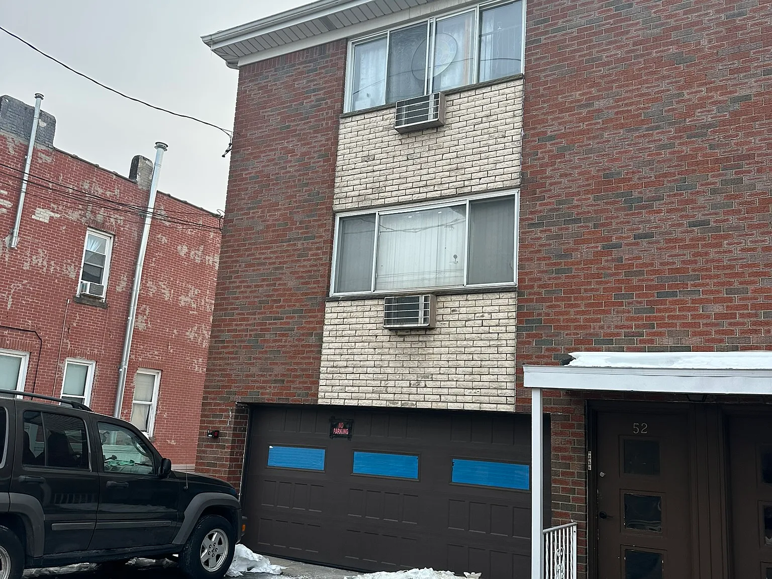 3 bed, 1200 sqft, $2,700 — Photo 1