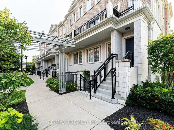 26 Bruce St #B02, Vaughan, ON L4L 0H4