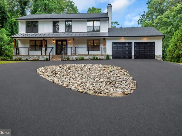 972 Arundel Dr, Arnold, MD 21012