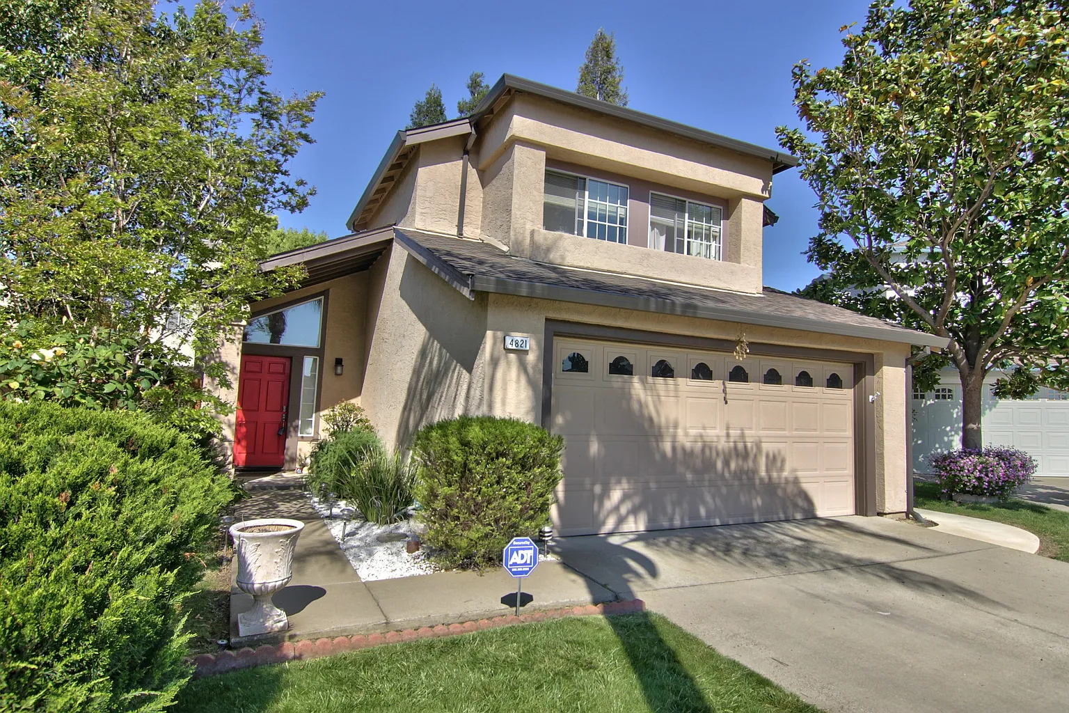 4821 Lonestar Way photo 1