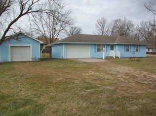 102 S Port Arthur Rd #A, Trimble, MO 64492