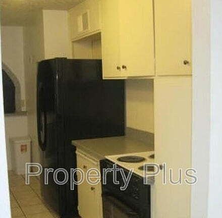 3rd image of 1228 S McKemy St