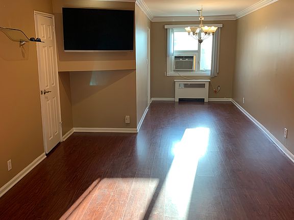 3rd image of 1448 212th St #107