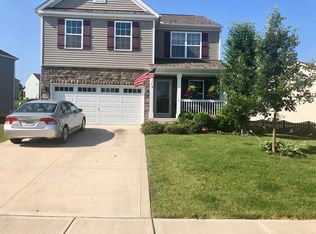 279 Rolling Acre Dr, Lithopolis, OH 43136