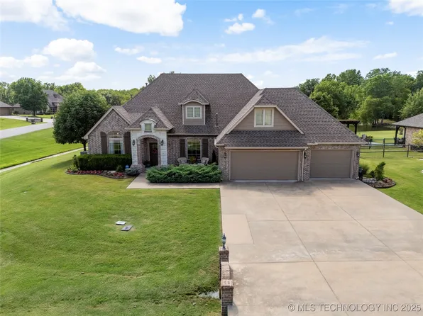 14704 N 148th East Ave, Collinsville, OK 74021