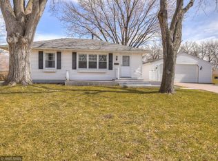 4184 Topaz Dr, Eagan, MN 55122