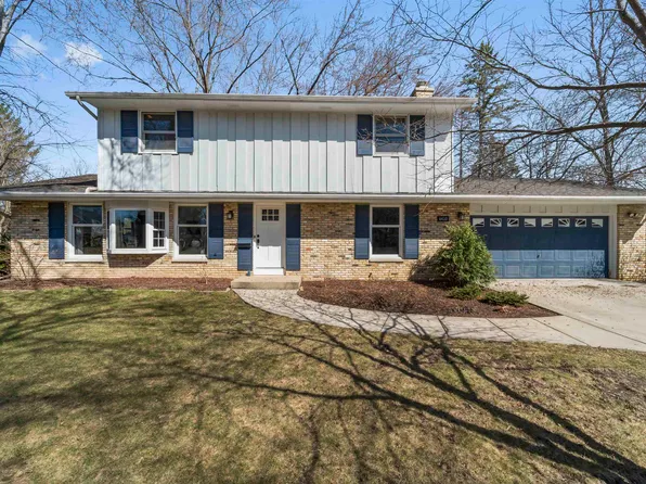 6410 Piping Rock Rd, Madison, WI 53711