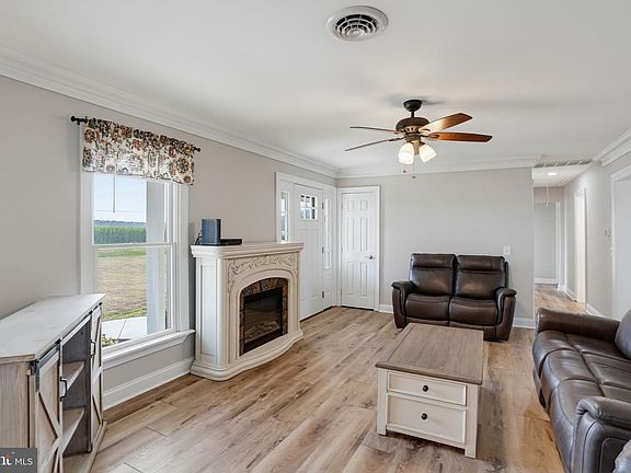5th image of 143 Philip Barratt Rd