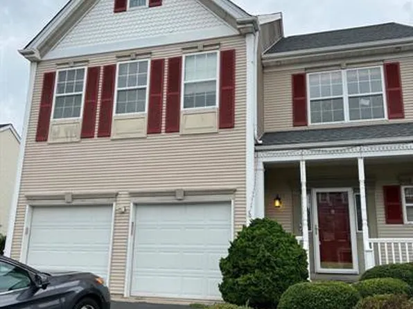 32 Marion Dr, Plainsboro, NJ 08536