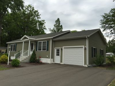 30 Crestwood Dr, Concord, NH, 03301