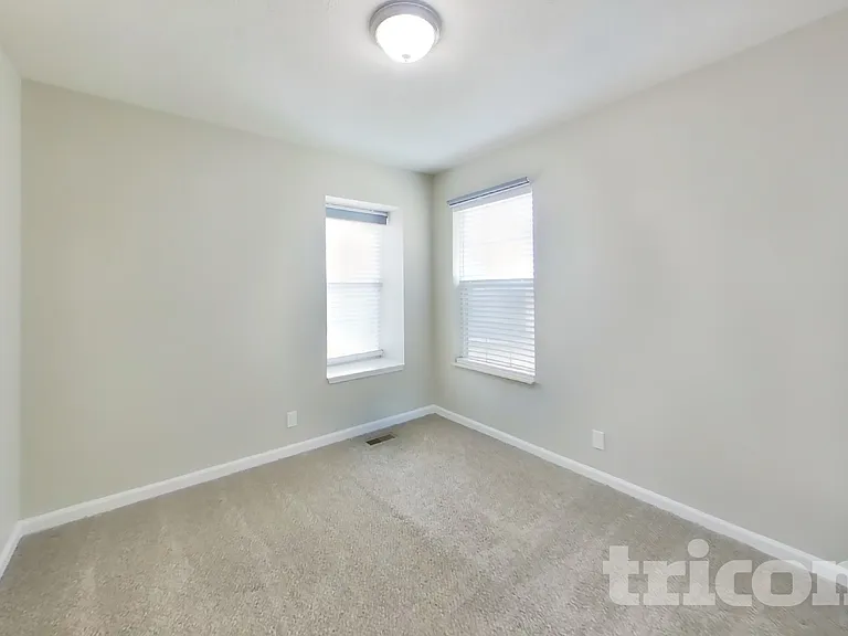 5713 Briarwick Ct — Photo 10