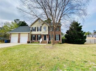 7628 Hammersley Rd, Fayetteville, NC 28306