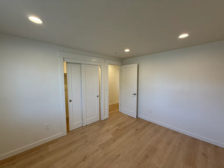 721 Iva Ln NE — Photo 28