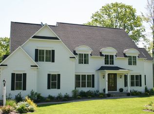 30 Sweetheart Mountain Rd, Canton, CT 06019