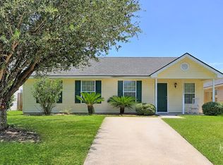 67 Cordage Circle, Port Wentworth, GA 31408