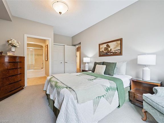 4th image of 71 Bayberry Dr #112
