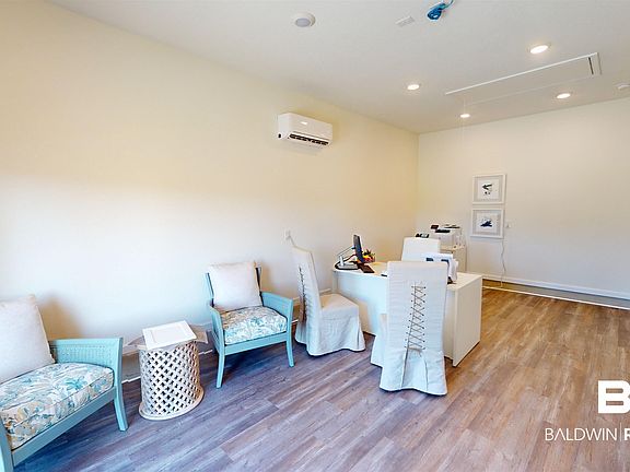 5th image of 13784 Shea Cir