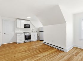 70 Bellevue St, Dorchester, MA