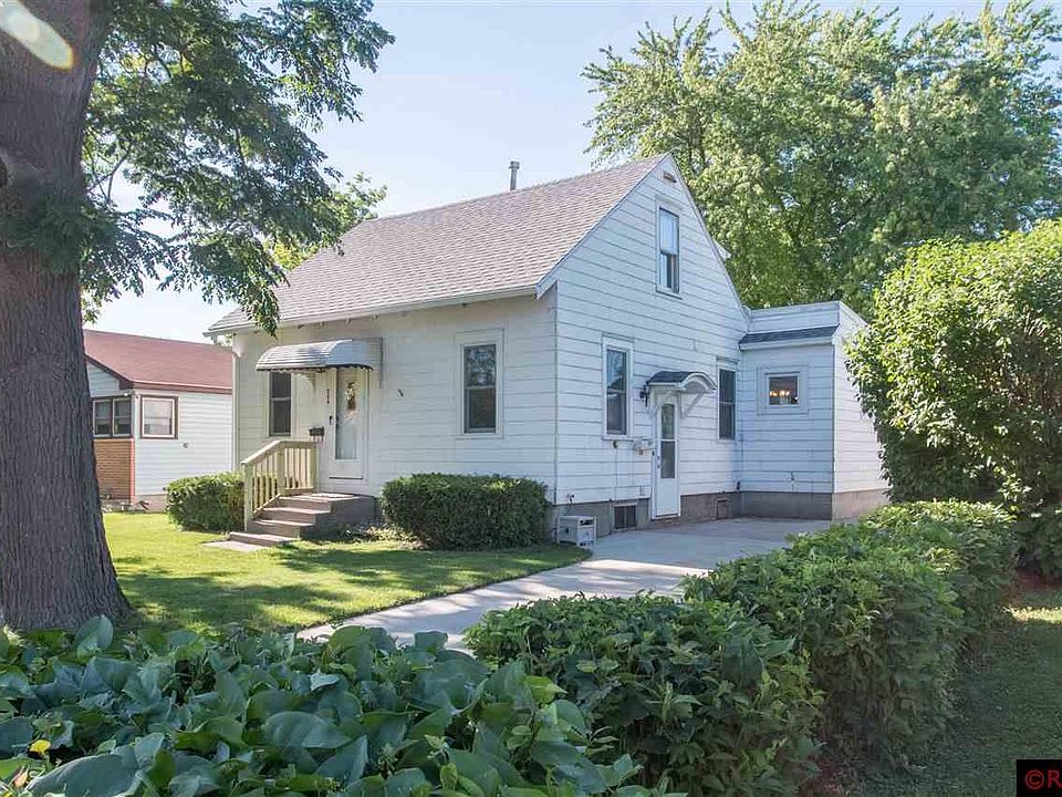 1st image of 224 Belle Ave