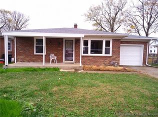 719 Strawberry Ln, Jeffersonville, IN 47130