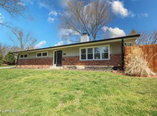 5811 Bonfire Dr, Windy Hills, KY 40207