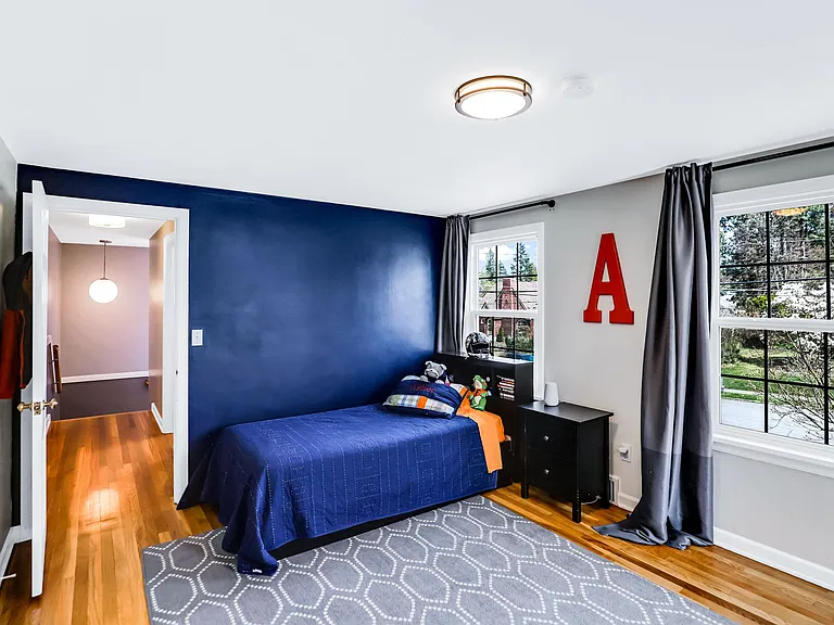 2616 S Madison St — Photo 25