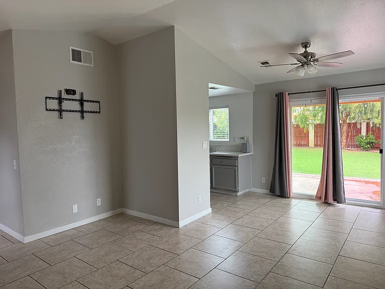 24746 Morningstar Dr — Photo 8