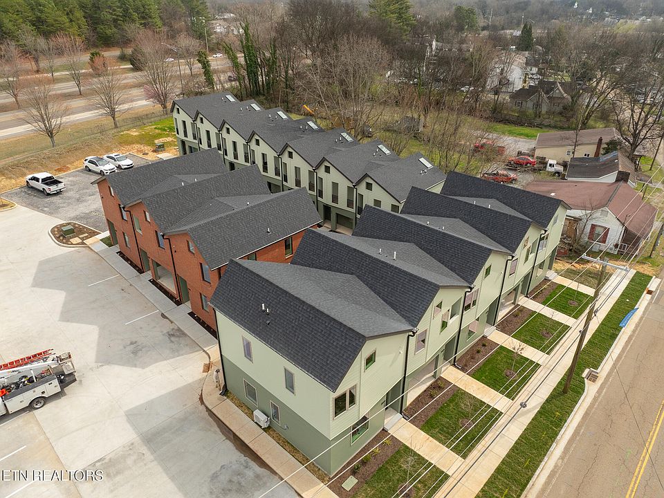 1st image of 2608 Sevier Ave SE #103