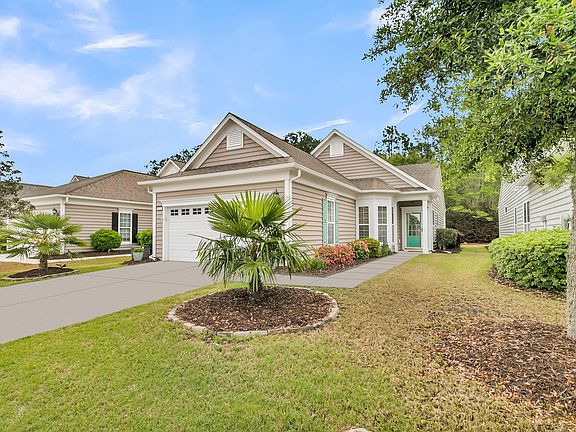 2nd image of 121 Sea Lavender Ln