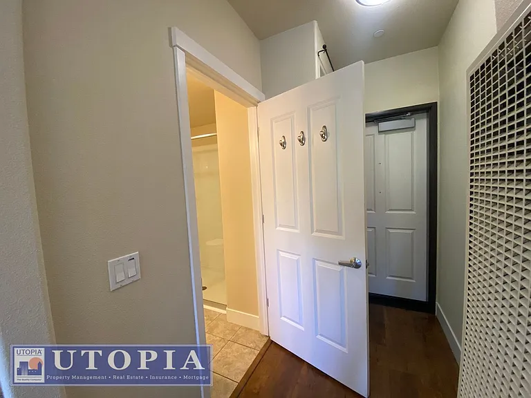 224 Laurel St #A204 — Photo 10