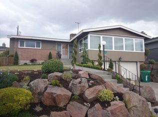 8770 22nd Ave NW, Seattle, WA 98117