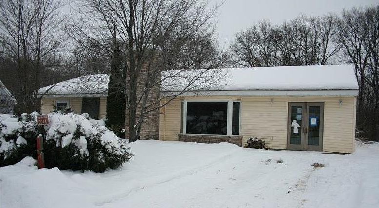 2nd image of 304A 235th St