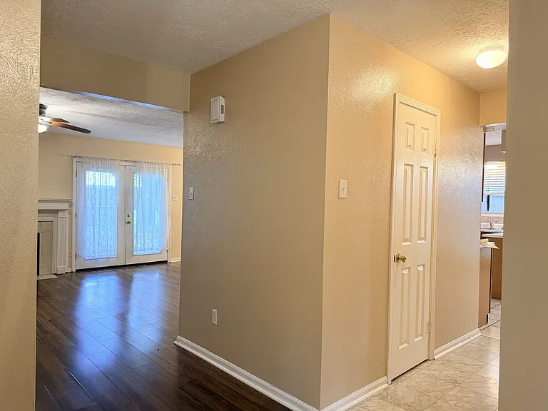 16042 Pinyon Creek Dr — Photo 5