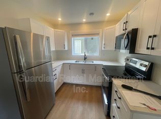 1101 Frederica St W APT A, Thunder Bay, ON P7E3Y1