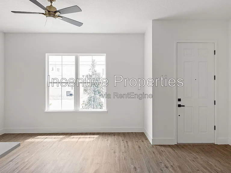 431 Braddock Ave — Photo 11