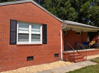 402 Durant Dr, Fayetteville, NC 28304