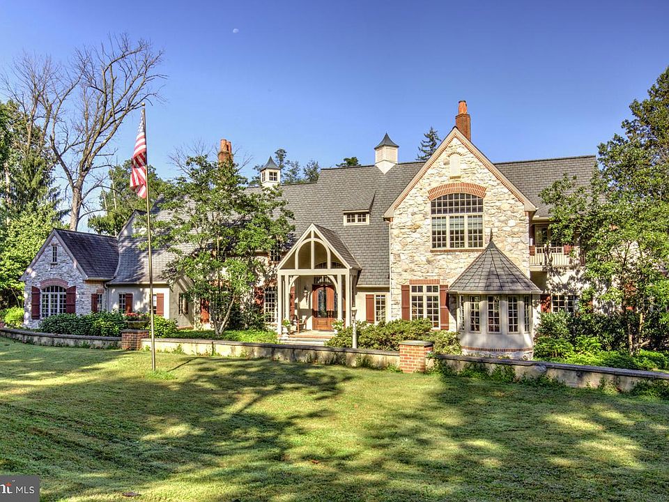 1st image of 636 Bean Hill Rd