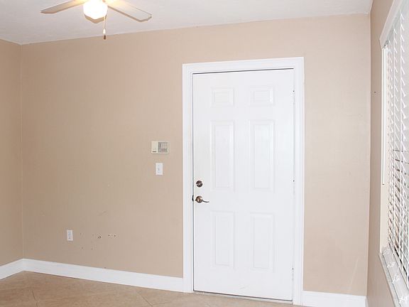 2nd image of 2365 19th St