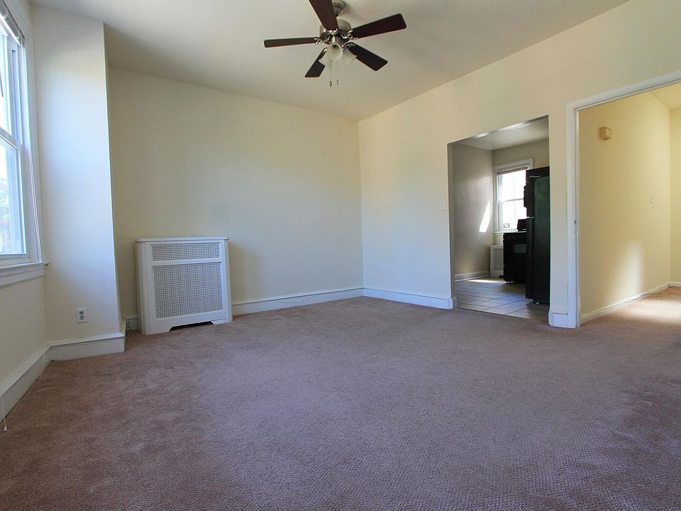 1st image of 7104 Germantown Ave #2