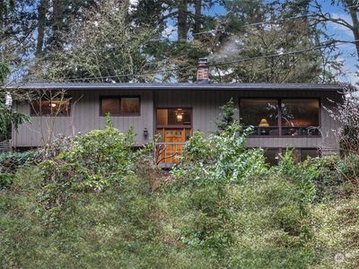 16915 26th Avenue NE, Lake Forest Park, WA, 98155