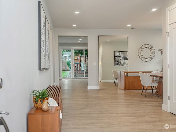 5th image of 5710 114th Avenue NE