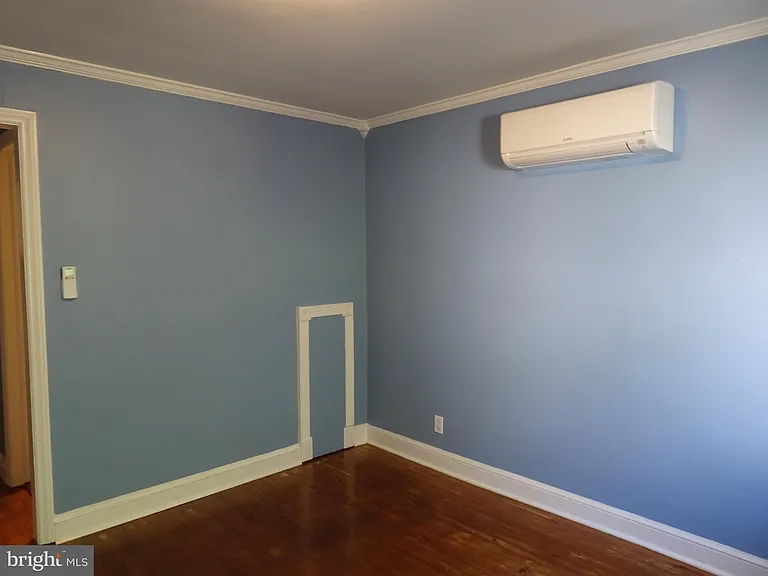 200 Delaware St #1 — Photo 3