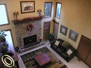 5th image of 906 Coldspring Dr